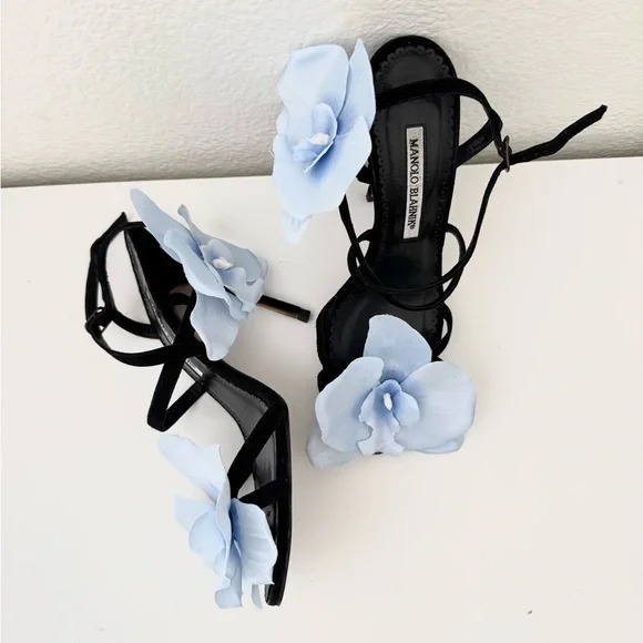 Reworked Manolo Blahnik orchid heels - Picture 5 of 6